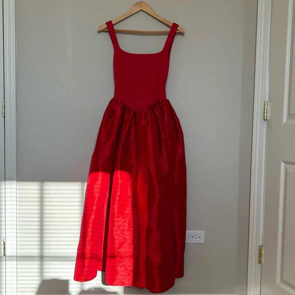 Delfi Collective Elsa Long Dress in Red - Picture 5 of 14